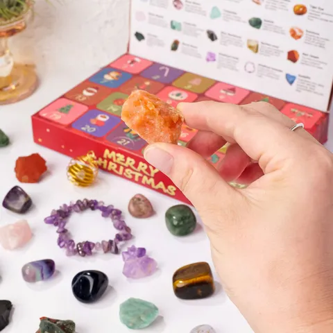 Calendario dell Avvento di Natale Scatola a Sorpresa Pietre di Cristallo Naturale Regali per Bambini Stampato Decorazione Festiva