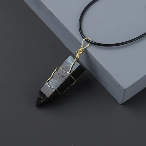 Naturkristall Hexagonales Prisma Anhänger Halskette Handgefertigt Drahtumwickelt Heilstein Schmuck Für Damen Herren Alltagsdeko