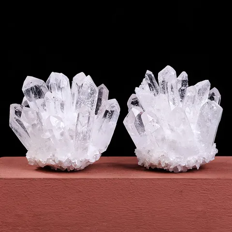 Natürlicher Bergkristall Cluster Roher Erzstein Mineralienprobe Heilkristalle Geode Schreibtisch Deko Handwerk Geschenk Zuhause Büro Ästhetisches Display Dekor