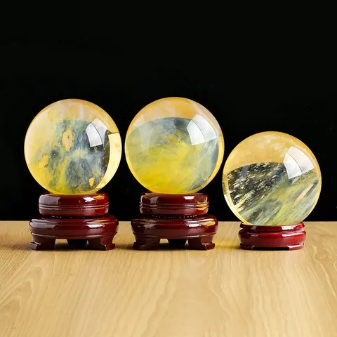 Adorno de Bola de Cristal de Fusión Amarilla Con Base de Madera Esfera de Citrino Sintético Pulido a Mano Decoración de Sala Regalo