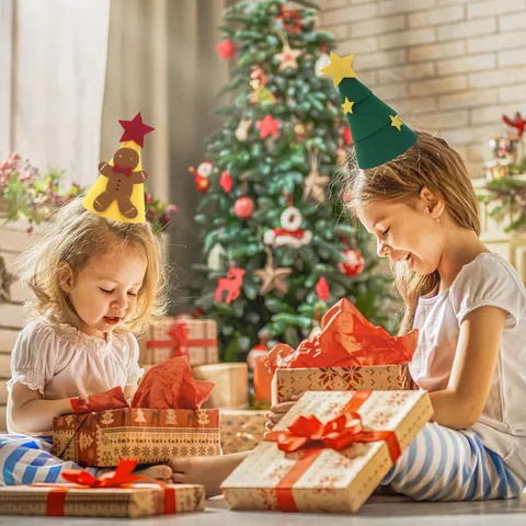 Kids Mini Christmas Hat Felt Christmas Tree Snowman Reindeer Santa Party Decorative Hats DIY Performance Props