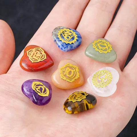 Natural Crystal Heart Chakra Symbols Collection Healing Stones For Yoga Meditation Energy Balanced Polished Heart Shape Gemstones Home Decor Gift