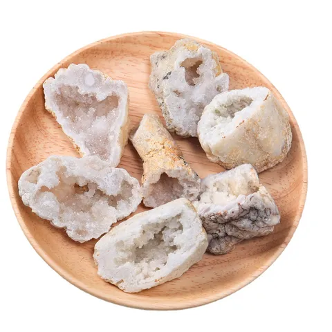 Géode d'Agate Blanche Naturelle Amas de Cristaux Pierre Brute Tranche d'Agate Spécimen de Cristal Pour Décoration de Bureau Maison Ornement Minéral