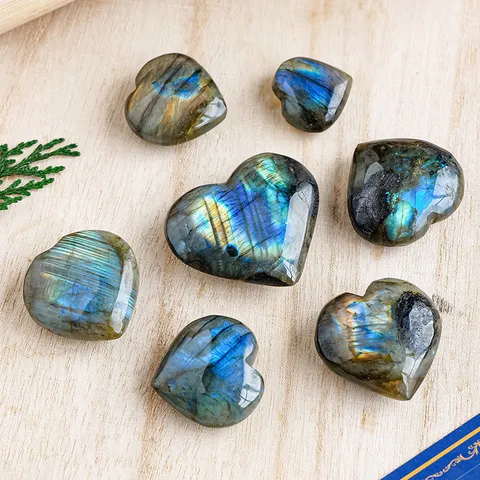 Natural Moonstone Labradorite Heart Shaped Healing Crystal Pocket Palm Stone Blue Iridescent Semi Precious Gemstone Mineral Specimen Decor
