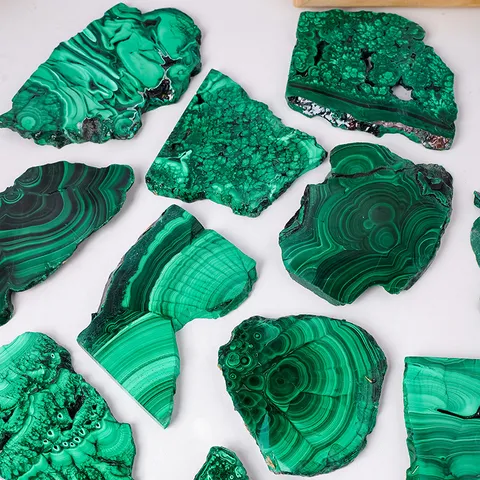 Fette di Malachite Naturale Campione Minerale Pietra Lucidata Cristallo Gemma Curativa per Decorazione Casa Educazione