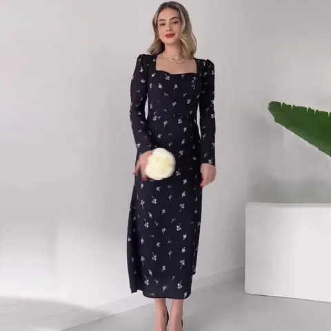 Women Elegant Floral Maxi Dress Vintage Square Neck Long Sleeve Slim Waist Printed A-Line Palace Style Long Skirt Dress