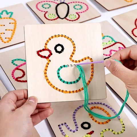 Kids Early Education Wooden Lacing Sewing DIY Toy Set Animal Pattern Colorful Thread Handcraft Educational Toy