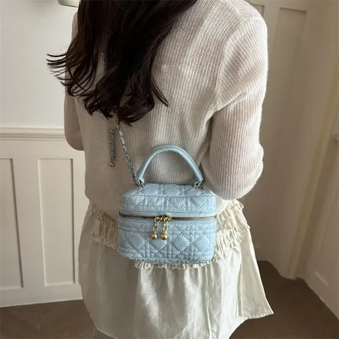 Damen Gesteppte Ketten Umhängetasche Luxus PU Leder Crossbody Tasche Mode Designer Stil Kosmetik Handtasche Für Damen