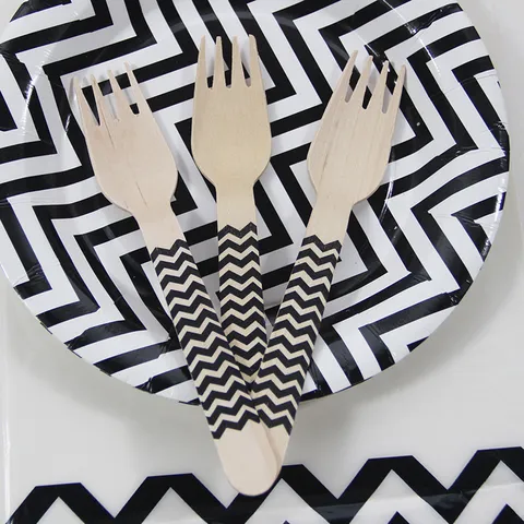 Ensemble de Vaisselle en Papier à Rayures Ondulées Noires et Blanches pour Fête d'Anniversaire