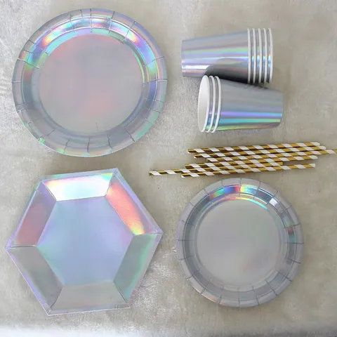 Piatti e Bicchieri di Carta Laser Argento Monouso Olografici Stoviglie per Feste di Compleanno Torta Dessert Piatti Decorativi Cannucce