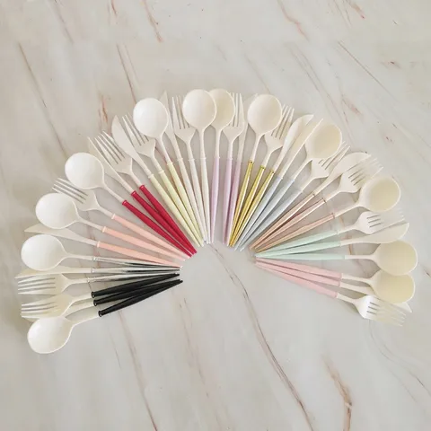 Disposable Plastic Cutlery Set Knife Fork Spoon With Tissue Lightweight Portable Tableware For Party Picnic Wedding
