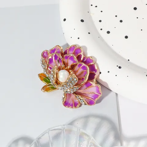 Vintage Zinc Alloy Enamel Peony Flower Brooch For Women Gold Plated Drip Glaze Rhinestone Artificial Pearl Peony Brooch Pins Cheongsam Accessories Gift