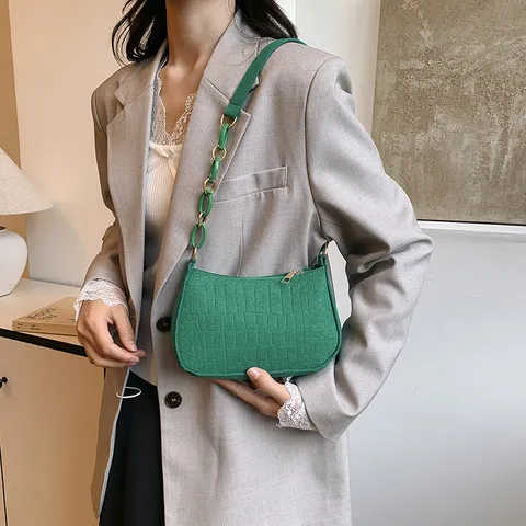 Damen Elegant Filz Unterarmtasche Krokodilmuster Harzkette Schultertasche Mode Baguette Geldbörse Mit Plüschball Anhänger
