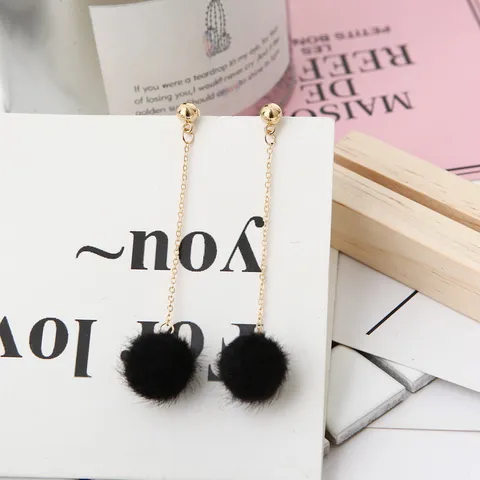Koreaanse Stijl Lange Pluche Bontbal Hangoorbellen Voor Vrouwen Gouden Ketting Legering Kunstbont Hangoorbellen Mode Sieraden Cadeau