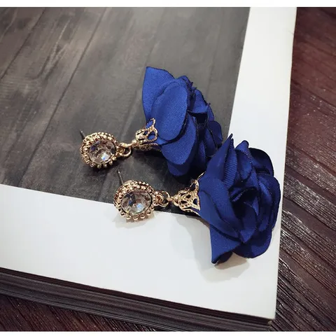 Elegant Alloy Fabric Rose Flower Stud Earrings Romantic Rhinestone Tassel Drop Earrings For Women Fashion Daily Jewelry Gift