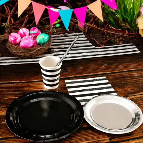 Schwarz Und Weiß Massiv Silbergeprägt Papier Geschirr Set Geburtstag Kuchen Teller Dessert Teller Party Picknick Dekor