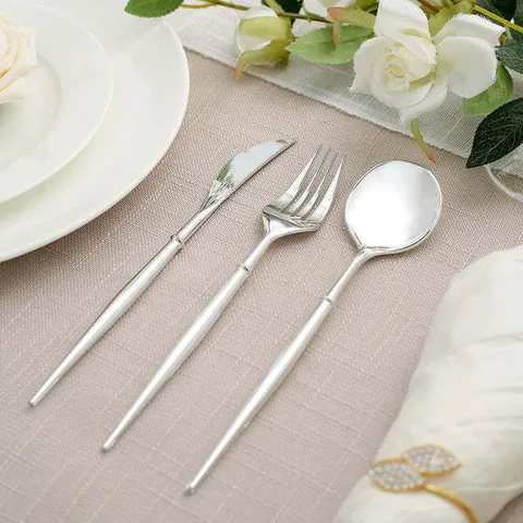 Set Machairopyrounon Mias Chrisis apo Asimi Plastiko Machairi Pirouni Kai Koutali