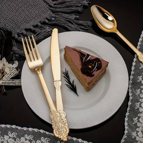 Ensemble Couteau Fourchette et Cuillère en Plastique Jetable Couverts à Dessert Gâteau Vaisselle de Fête pour Enfants