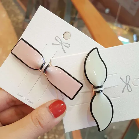 Koreaanse Stijl Strik Acryl Haarspeld Voor Dames Meisjes Zoet Artistiek Zijclip Haaraccessoires Verse Gelakte Afwerking