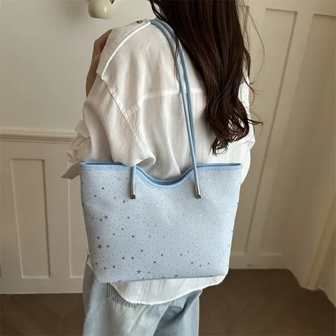 Women Large Capacity Star Pattern Tote Bag Fashion Star Print Shoulder Bag For Commuting Daily Use Double Straps PU Leather