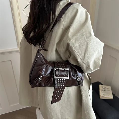 Vintage PU Leer Schoudertas Okseltas Met Gesp Klinknagels Motorfiets Hobo Tas Punk Wasteland Streetwear Tassen Voor Dames