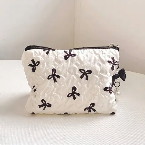Make-Up Tas Van Gewatteerd Polyester Met Strikpatroon Schattige Cosmetische Organizer Draagbare Esthetische Tas Met Kunstparelreit Reis