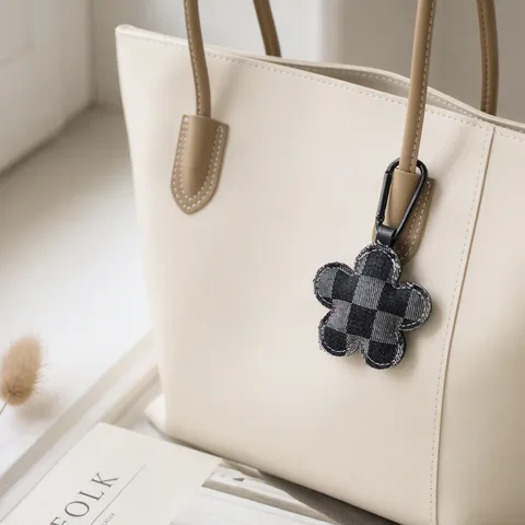 Creative Denim Fabric Flower Keychain Bag Charm With Metal Buckle Checkered Star Sequin Handmade Flower Pendant For Women