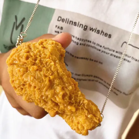 Lustige Simulation Essen Brathähnchen Bein Flügel Spieß Halskette Kreative Harz Edelstahl Kette Party Schmuck Für Männer Frauen