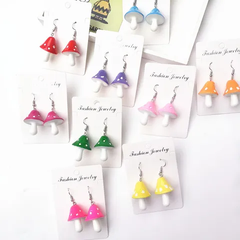 Pendientes Colgantes Creativos Hechos a Mano de Plástico Resina Lindo Champiñón Lunar Simulación Alimentos Pendientes para Mujer Joyería Regalo