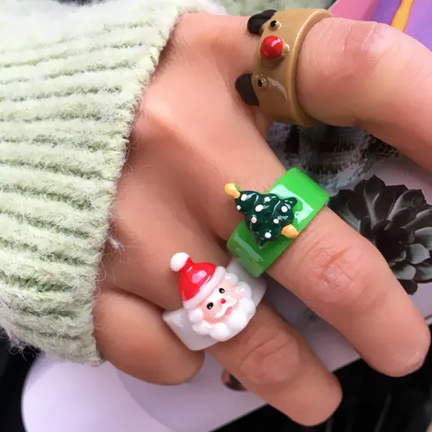 Set di Anelli in Resina Cartone Animato di Natale Babbo Natale Renna Albero di Natale Anello Regolabile per Bambini Ragazze Gioielli