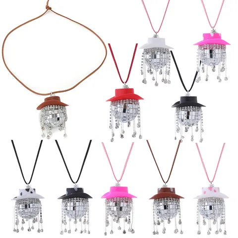 Pinker Cowgirl Hut Disco Kugel Auto Rückspiegel Anhänger Retro Western Spiegelkugel Ornament Strass Disco Kugel Auto Anhänger Innendekoration Geschenk