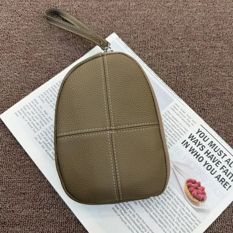 Bolso de Mano Tipo Clutch para Mujer en Cuero Vacuno Auténtico Cartera Multifunción con Correa de Muñeca Minimalista Casual Diario