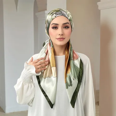 Donne Moda Raso Stampato Cappello Turbante Versilatile Sciarpa Avvolgi Testa Floreale Eleganti Accessori Capelli