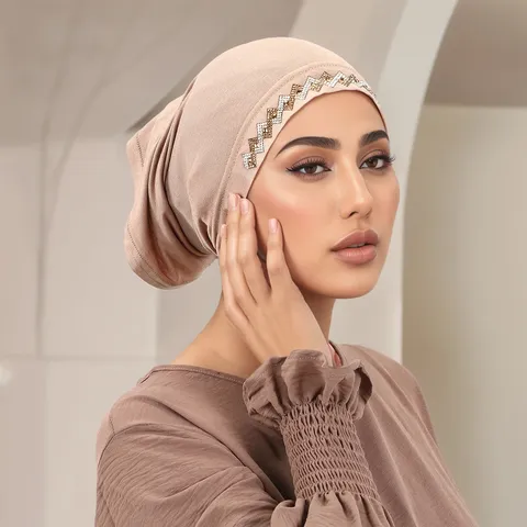 Chapeau Beanie en Strass pour Femmes Mélange Coton Soie Turban Extensible Respirant Foulard Intérieur Musulman