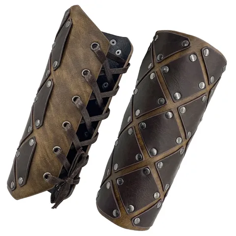 Medievale Retro Cavaliere Mercenario Polsino in Pelle PU Rivetti Griglia Allacciatura Bracciale Cosplay Accessori Costume Armatura da Polso