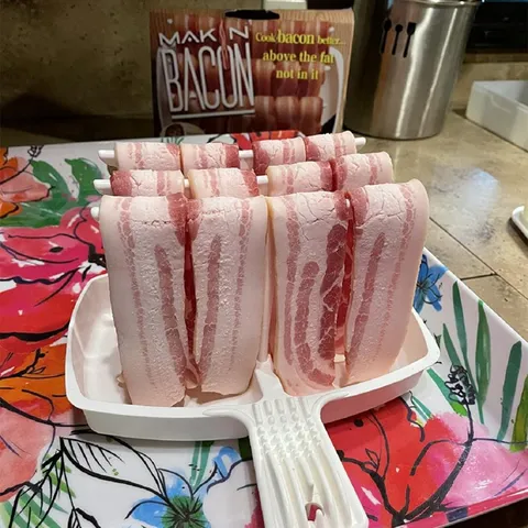 Modern Microwave Bacon Cooker Rack With Grease Collecting Tray White PP Multifunctional Cooking Gadget For Home Kitchen