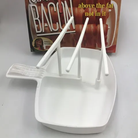 Modern Microwave Bacon Cooker Rack With Grease Collecting Tray White PP Multifunctional Cooking Gadget For Home Kitchen