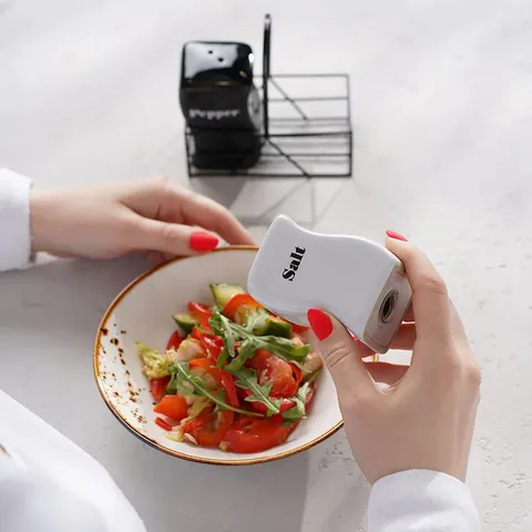 Ensemble de Saupoudreuses Sel et Poivre en Céramique Style Nordique avec Support en Métal Pot à Épices Noir et Blanc Vaisselle de Cuisine