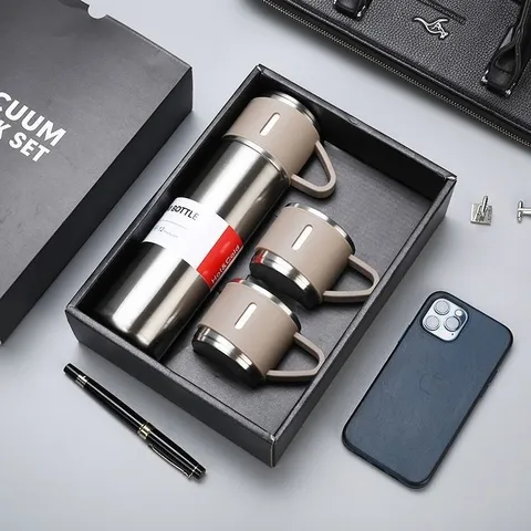 Minimalist 304 Stainless Steel Vacuum Flask Gift Set Modern Portable Travel Water Bottle With Cup Lids Corporate Gift