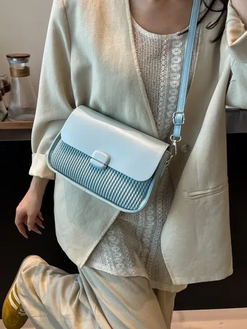 Bolso de Hombro de Cuero PU para Mujer Estilo Vintage Casual Color Sólido Pequeño Bolso Cuadrado con Solapa para Uso Diario