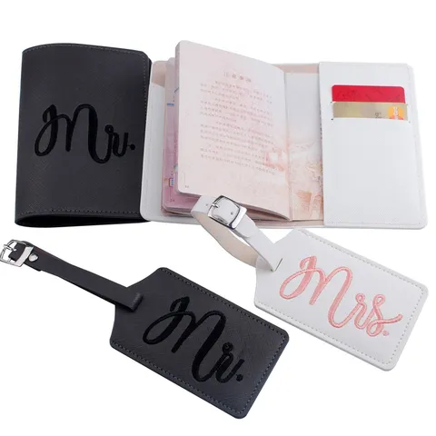 Set da Viaggio per Coppie Con Porta Passaporto E Targhetta per Bagagli in Pelle PU Ricamata Impermeabile Rettangolare Con Lettere Accessori Borse