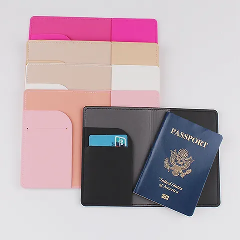 Funda de Cuero PU para Pasaporte de Viaje Patrón de Corona King Queen Estuche de Pasaporte Impermeable Organizador de Tarjetas