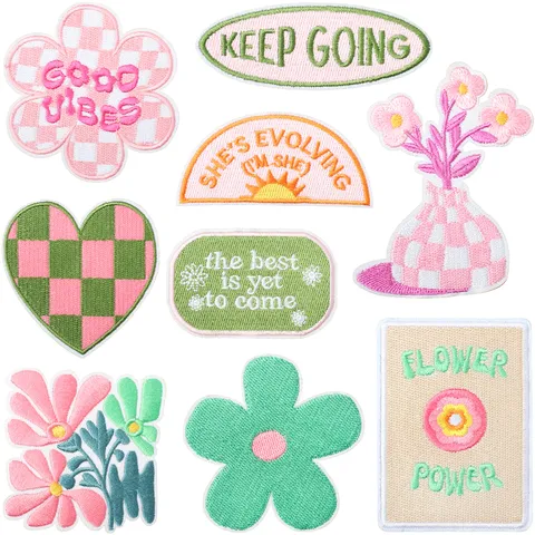 Embroidered Patches Iron On Appliques Cute Floral Plaid Heart Slogan DIY Decorative Badges For Clothing Shoes Hats