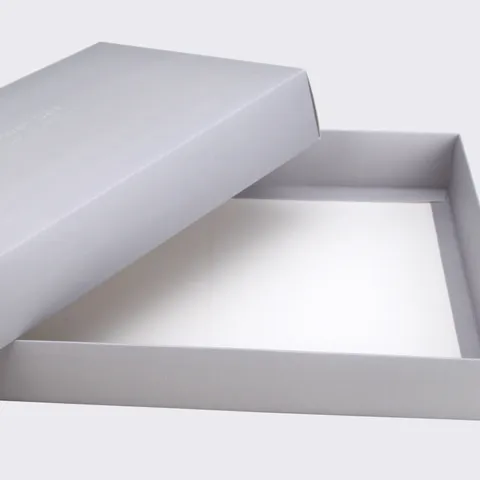 Boîte Cadeau en Papier Couché Blanc Avec Ruban Logo Argenté Boîte d'Emballage pour Serviette Rangement Maison
