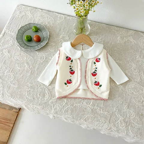 Baby Girls Strawberry Embroidered Knit Vest Autumn Korean Style Sleeveless V-Neck Cardigan Cotton Top
