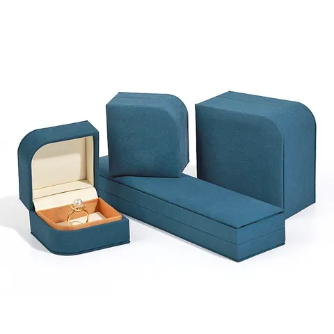 Premium Mikrofaserleder Schmuckkästchen Einfarbig Samtfutter Ring Halskette Anhänger Ohrring Geschenkverpackung Aufbewahrungsbox Für Heiratsantrag Hochzeit Verlobung