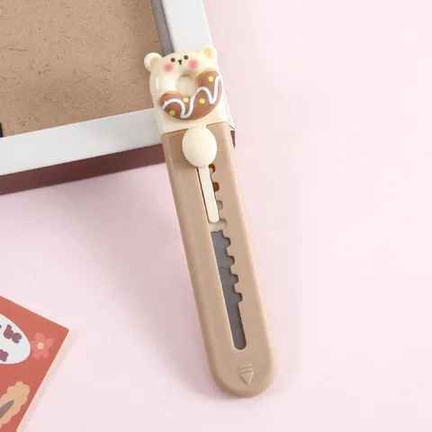 Mini Cutter Mignon de Dessin Animé Couteau de Poche Portable pour Étudiants Journal Papeterie de Bureau