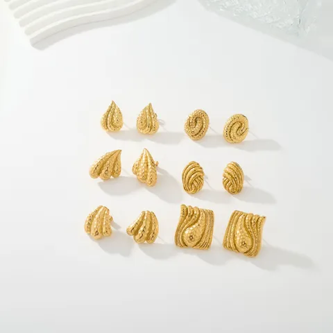Pendientes de Botón Martillados de Acero Inoxidable de Moda para Mujer Chapados en Oro de 18K Textura Geométrica de Onda Orgánica Joyería Elegante