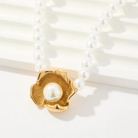 Collar con Colgante de Acero Inoxidable de Lujo para Mujer Chapado en Oro de 18K Cruz Geométrica en Forma de U Mariposa Flor Forma de Frijol Cadena Larga para Suéter Joyería Regalo