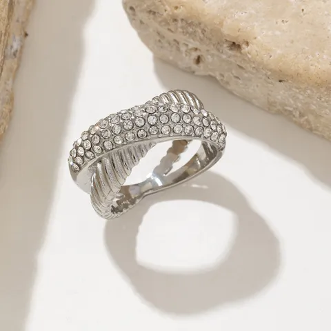 Anillo Cruzado En X De Acero Inoxidable Diseño De Nicho Chapado En Oro De 18K Strass Anillo Geométrico Para Mujer Joyería Regalo